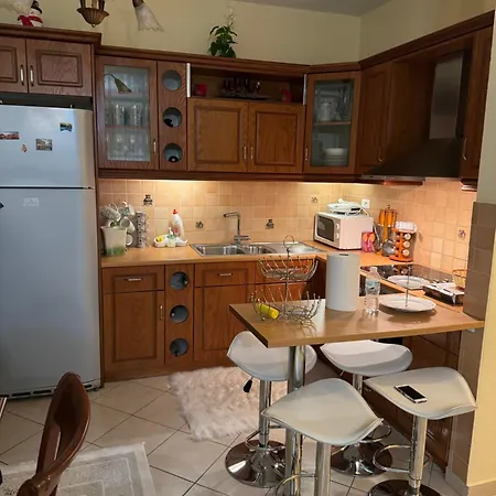 Besianna Apartment *