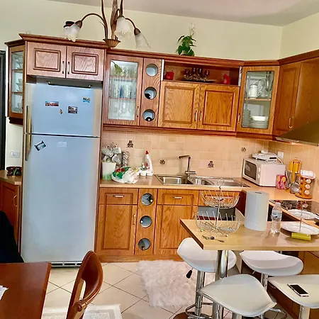 Besianna Apartment